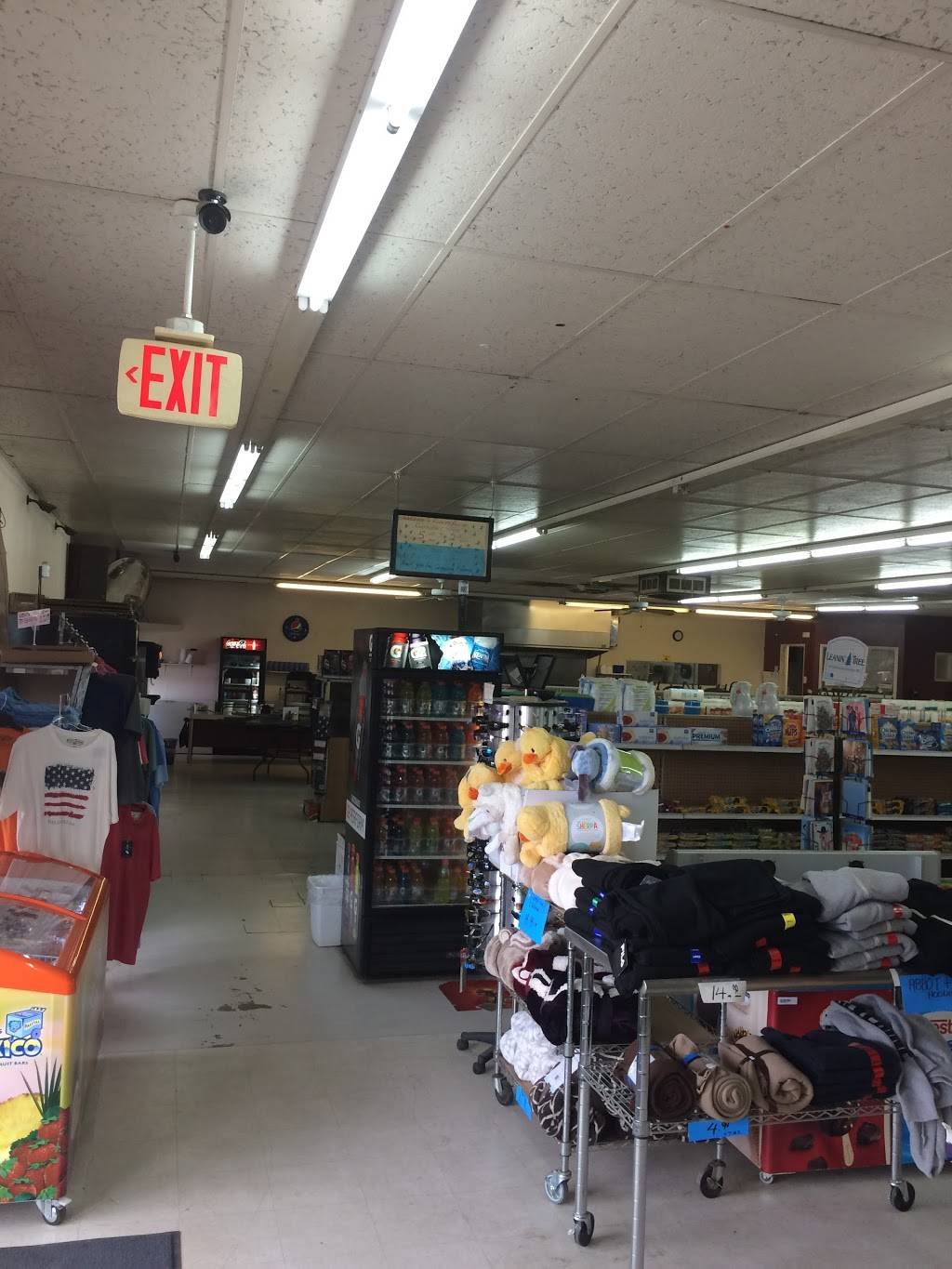 Pioneer Market | restaurant | 23519 Robertson Blvd, Chowchilla, CA 93610, USA | 5596654466 OR +1 559-665-4466