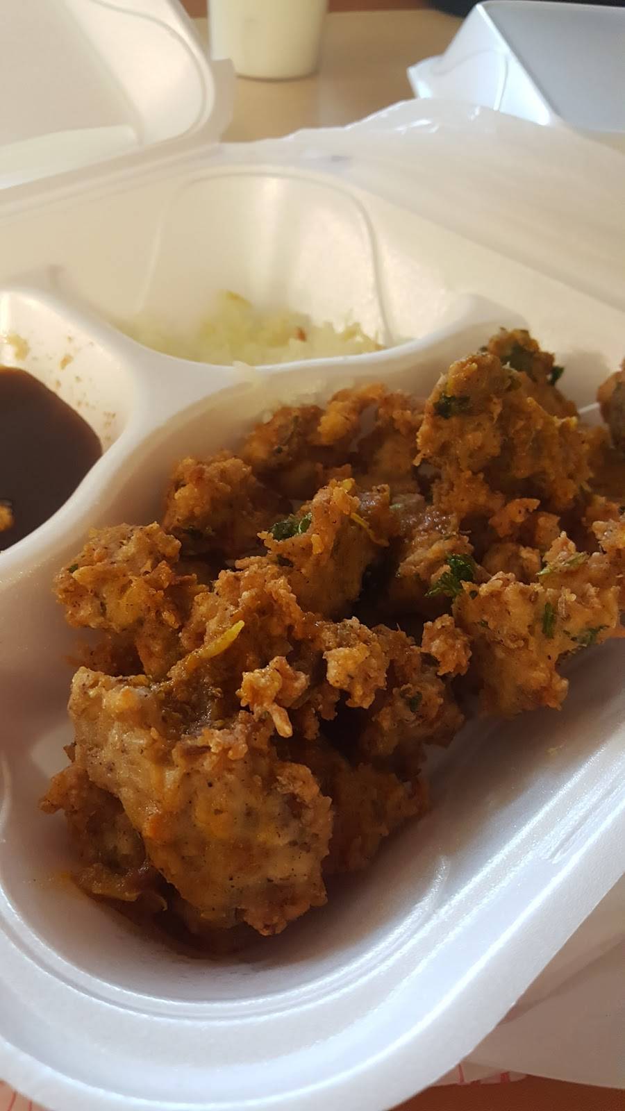 Cleveland Tiffin | restaurant | 4630 Warrensville Center Rd, North Randall, OH 44128, USA | 2162207002 OR +1 216-220-7002