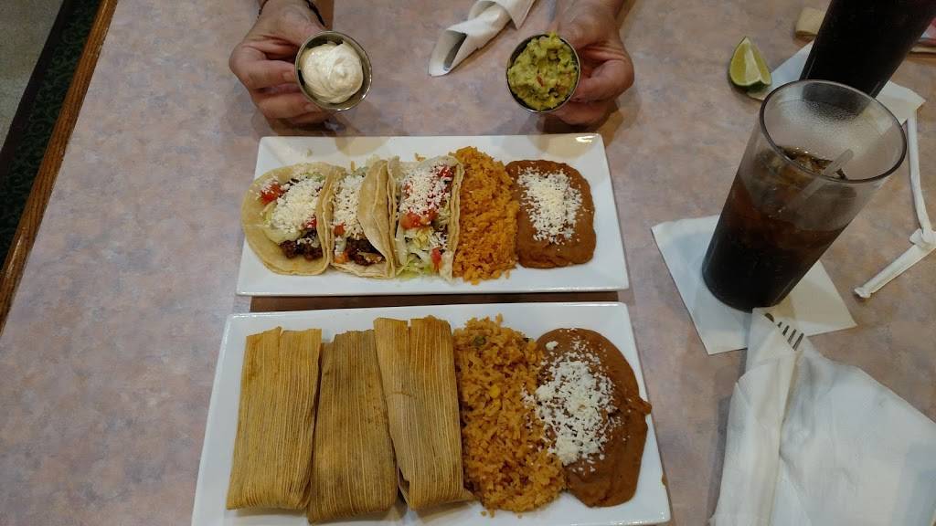 Las Flores LLC | restaurant | 203 S Main St, Eaton Rapids, MI 48827, USA | 5178031799 OR +1 517-803-1799