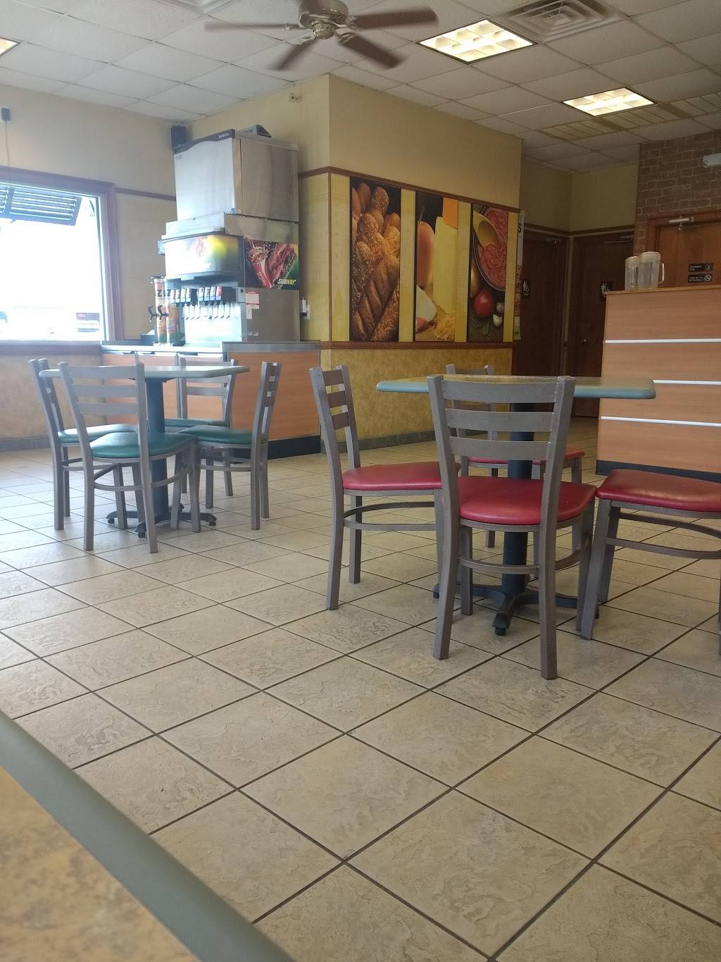 Subway | restaurant | 700 N Lake Park Blvd, Carolina Beach, NC 28428, USA | 9104583809 OR +1 910-458-3809