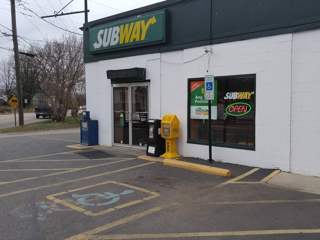 Subway | restaurant | 601 W Randolph Rd, Hopewell, VA 23860, USA | 8045418253 OR +1 804-541-8253