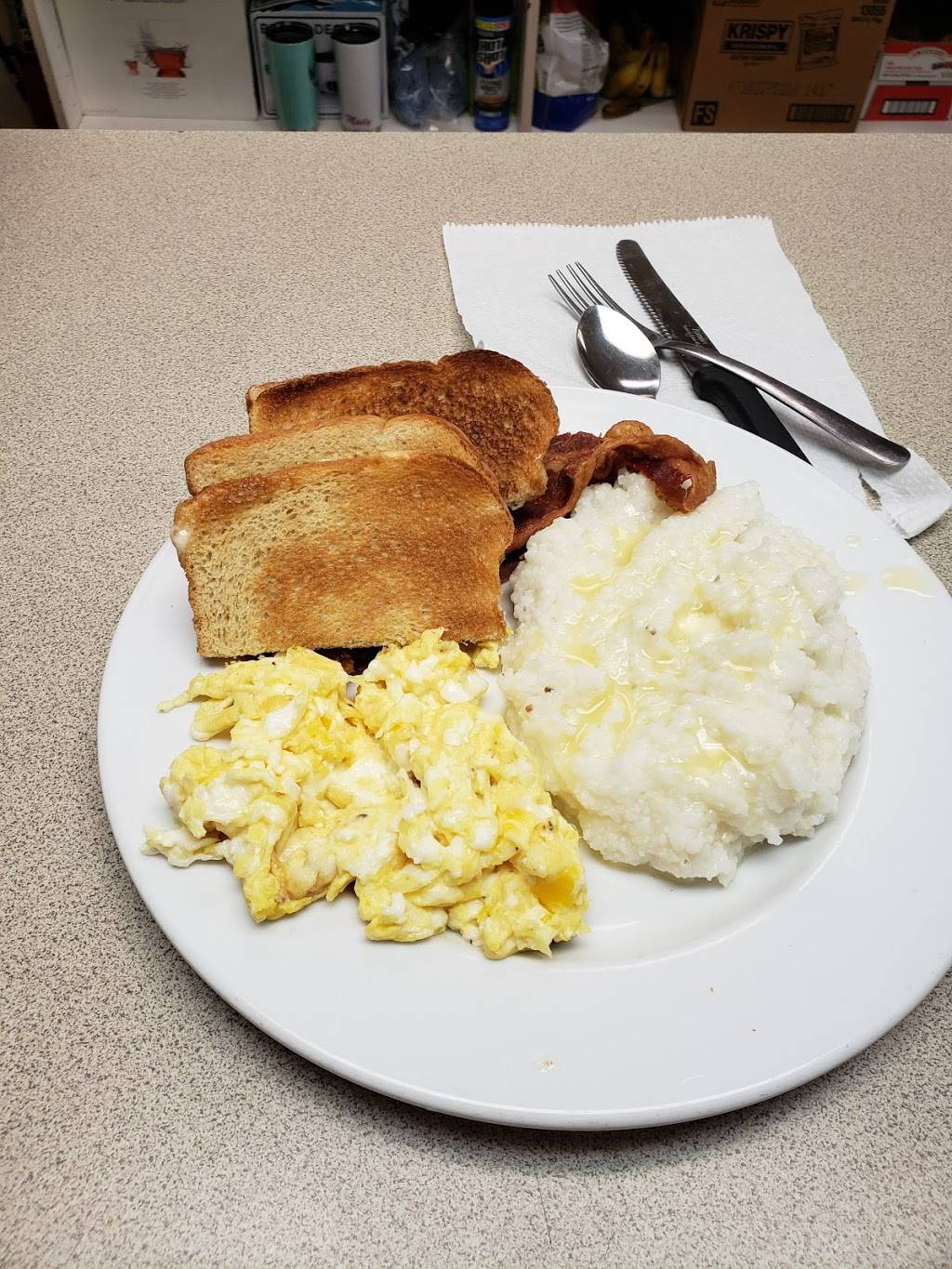 Madys | restaurant | 948 Cesery Blvd, Jacksonville, FL 32211, USA | 9047445422 OR +1 904-744-5422