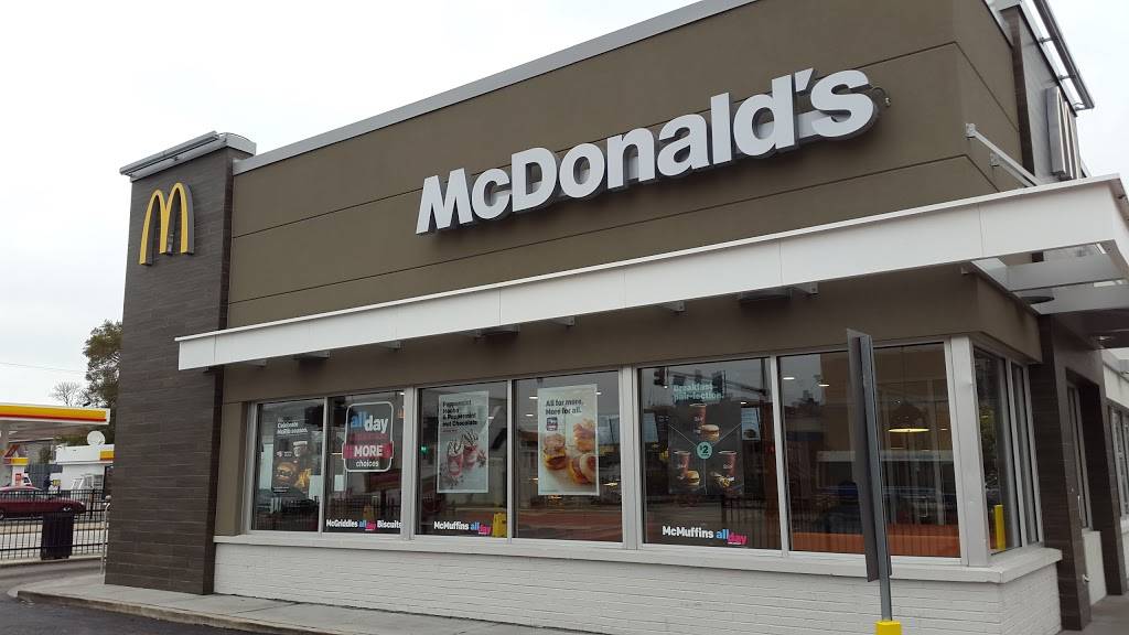 McDonalds | cafe | 23 N Western Ave, Chicago, IL 60612, USA | 3122433599 OR +1 312-243-3599
