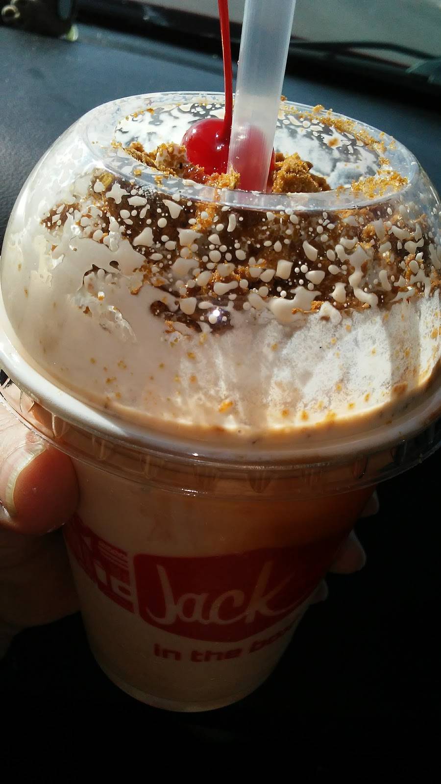 Jack in the Box | restaurant | 2141 W Deer Valley Rd, Phoenix, AZ 85027, USA | 6235820894 OR +1 623-582-0894