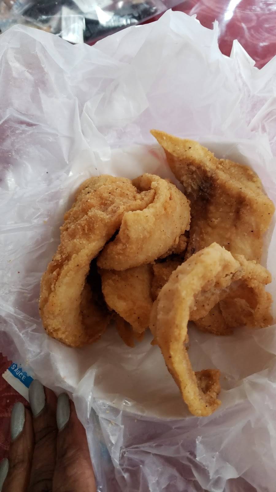 Rockaway Fish House/RCL Enterprises | restaurant | 14122 Rockaway Blvd, Jamaica, NY 11436, USA | 7185293576 OR +1 718-529-3576