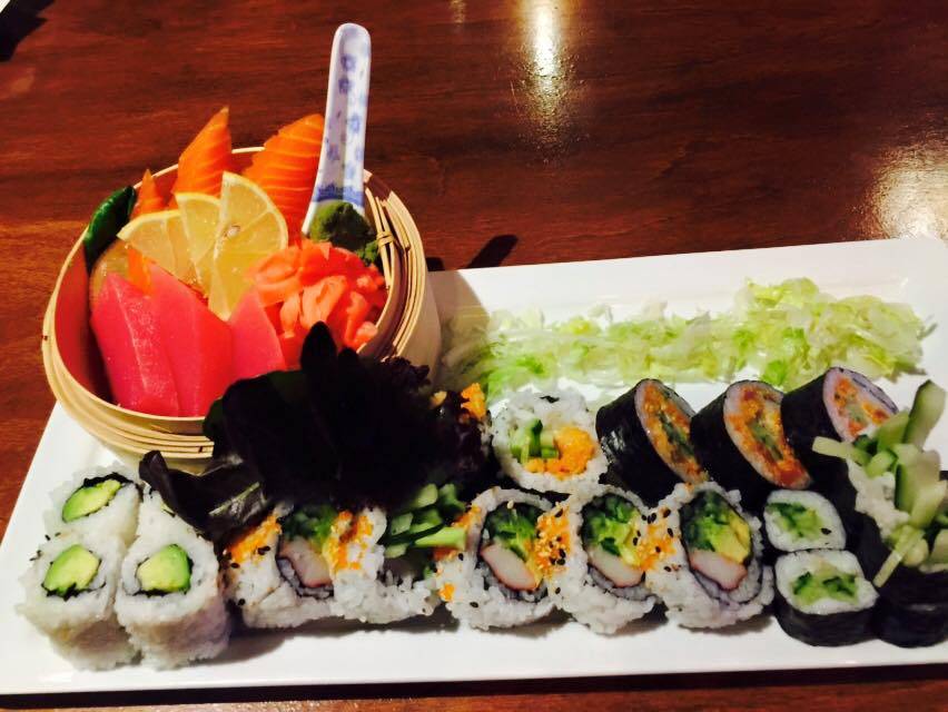 ExotiQua | restaurant | 215 Rue Victoria, Salaberry-de-Valleyfield, QC J6T 1A8, Canada | 4503775553 OR +1 450-377-5553