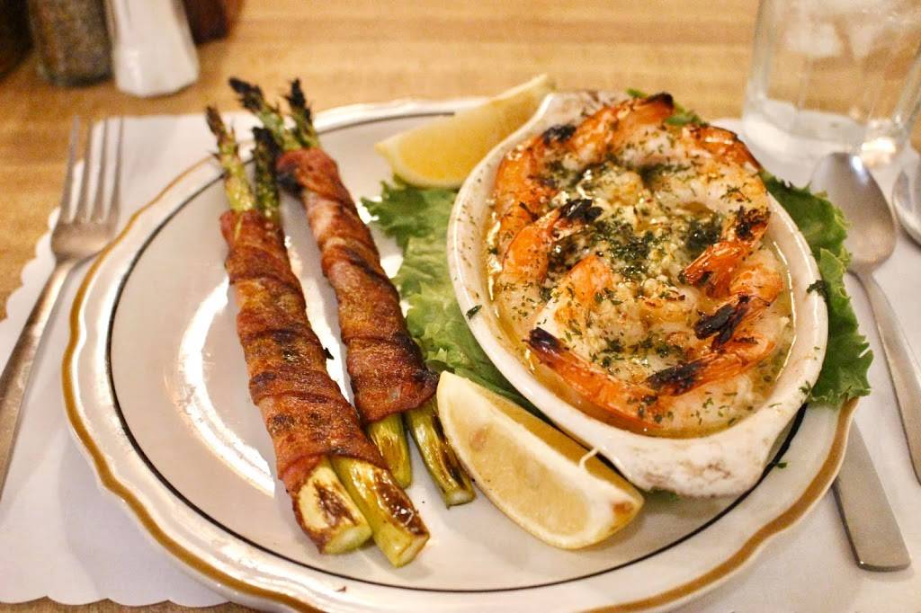 Pink Poodle Restaurant | restaurant | 633 Old Lincoln Hwy, Crescent, IA 51526, USA | 7125453744 OR +1 712-545-3744