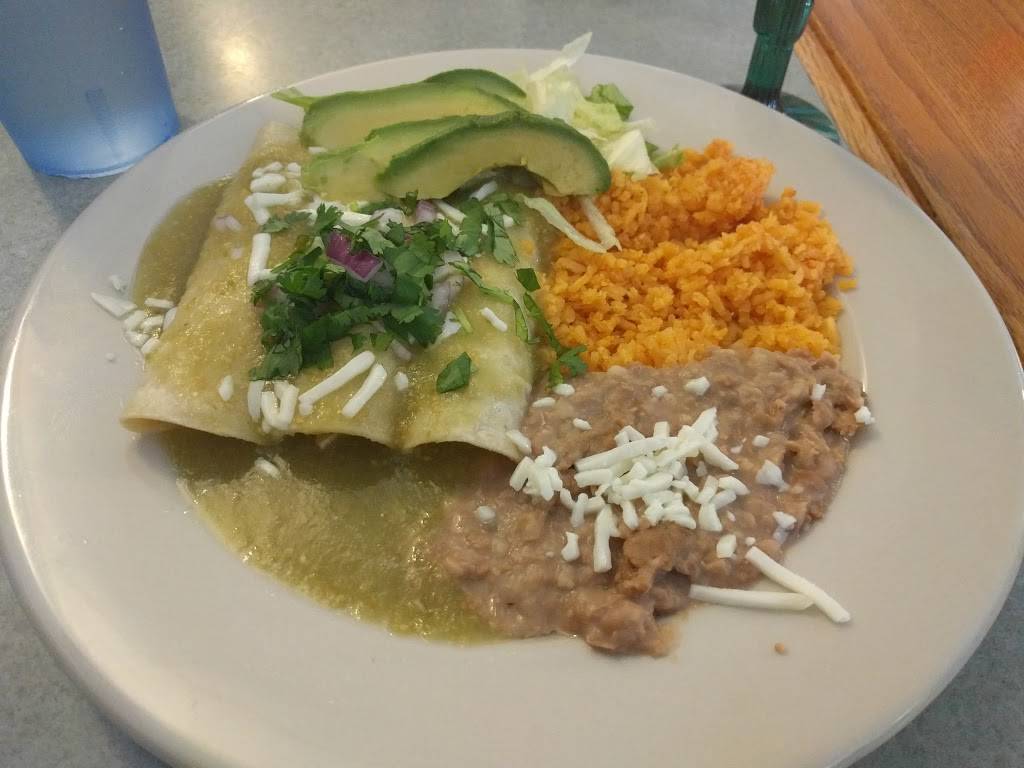 Julios Mexican Grill & Cantina | restaurant | 535 Zerex St, Winter Park, CO 80482, USA | 9703637083 OR +1 970-363-7083