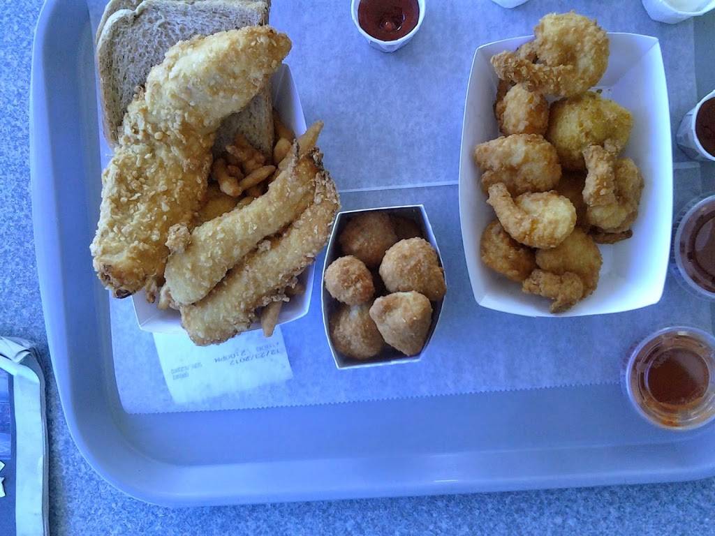 Moby Dick Seafood Restaurant | restaurant | 2700 S 3rd St, Louisville, KY 40208, USA | 5026362848 OR +1 502-636-2848
