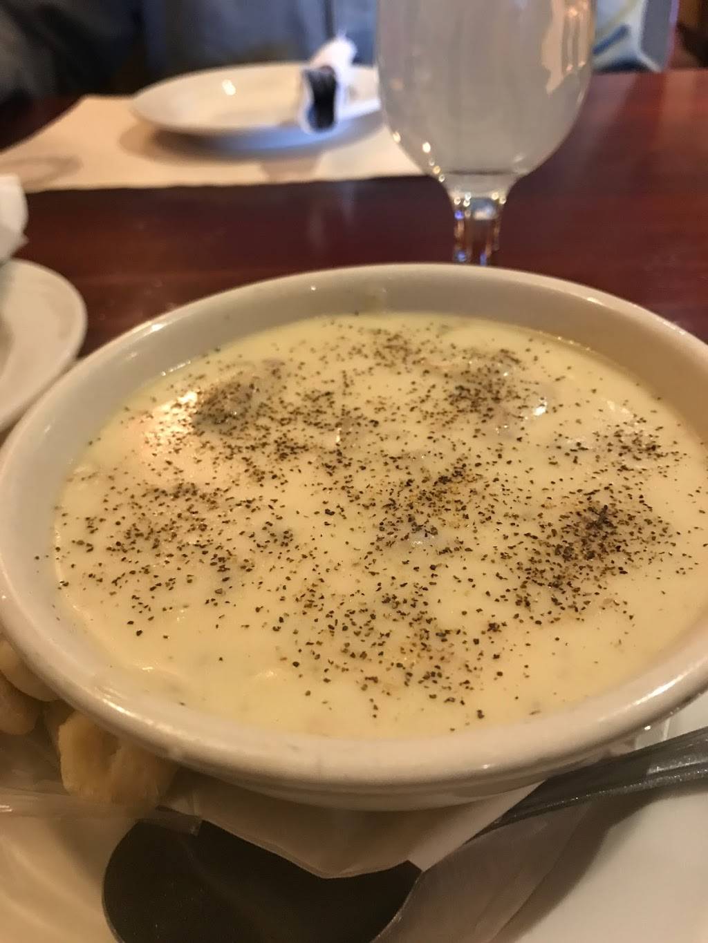 Manor Inn Restaurant | restaurant | 1636 Meriden-Waterbury Turnpike, Milldale, CT 06467, USA | 8606289877 OR +1 860-628-9877