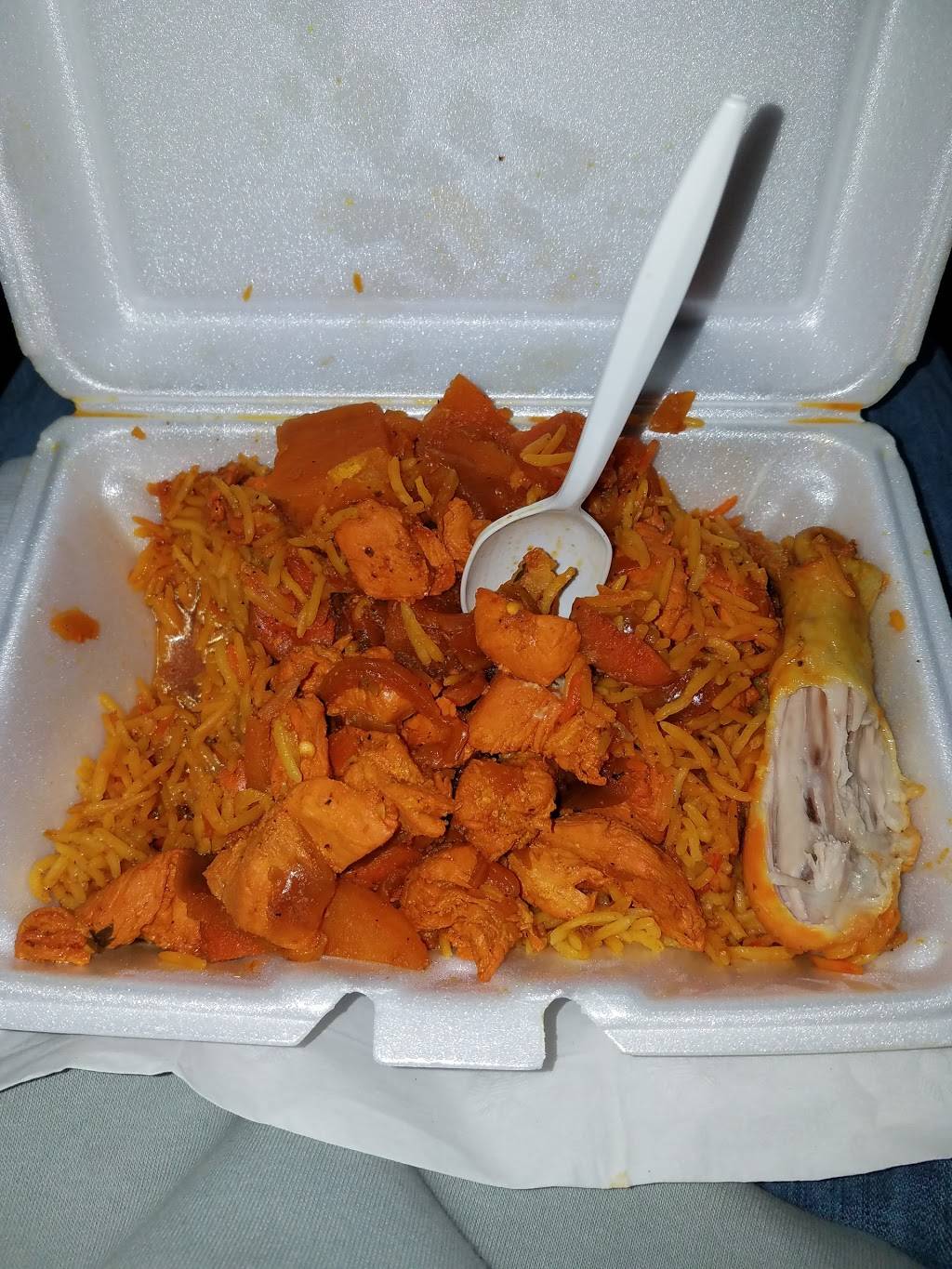 Bisher Market | restaurant | 3440 Wyoming Ave, Dearborn, MI 48120, USA | 3138434041 OR +1 313-843-4041