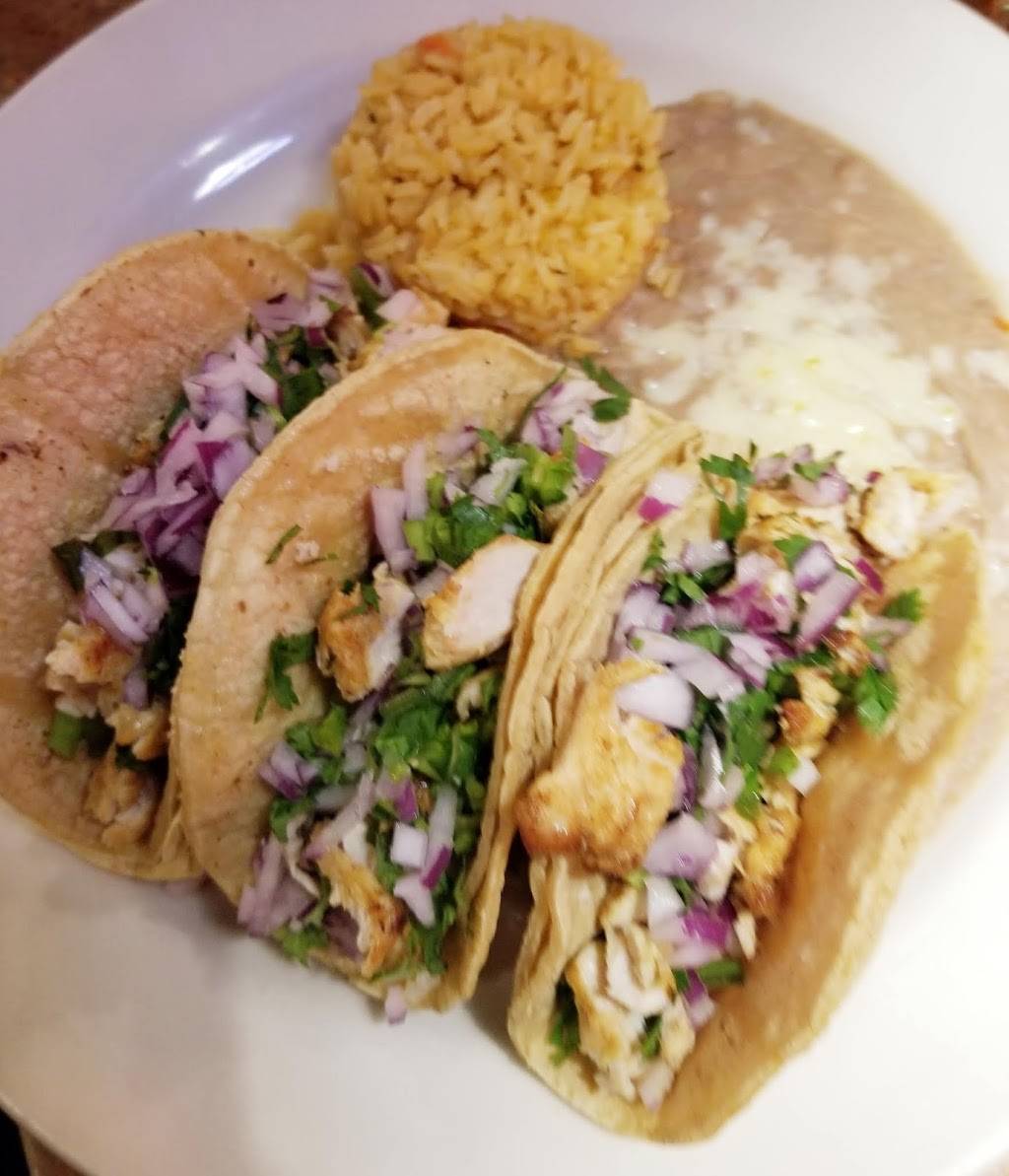 La Parrilla Mexican Restaurant | restaurant | 1065 Buckhead Crossing, Woodstock, GA 30188, USA | 7709283606 OR +1 770-928-3606