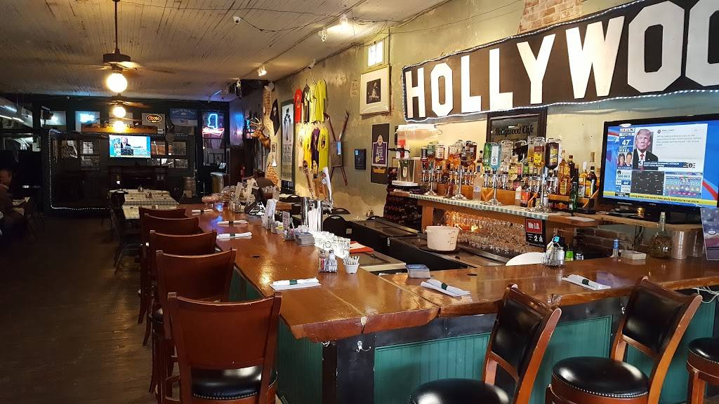 The Hollywood Cafe | restaurant | 1585 Old Commerce Rd, Robinsonville, MS 38664, USA | 6623631225 OR +1 662-363-1225