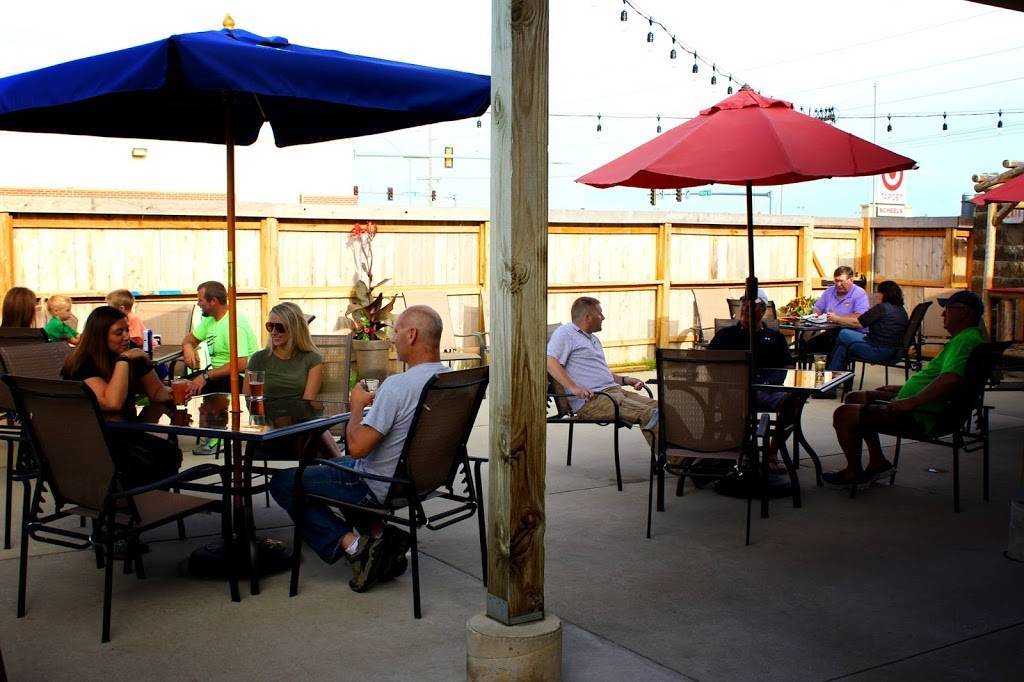 Zsavooz | night club | 206 Brandilynn Blvd, Cedar Falls, IA 50613, USA | 3192663050 OR +1 319-266-3050