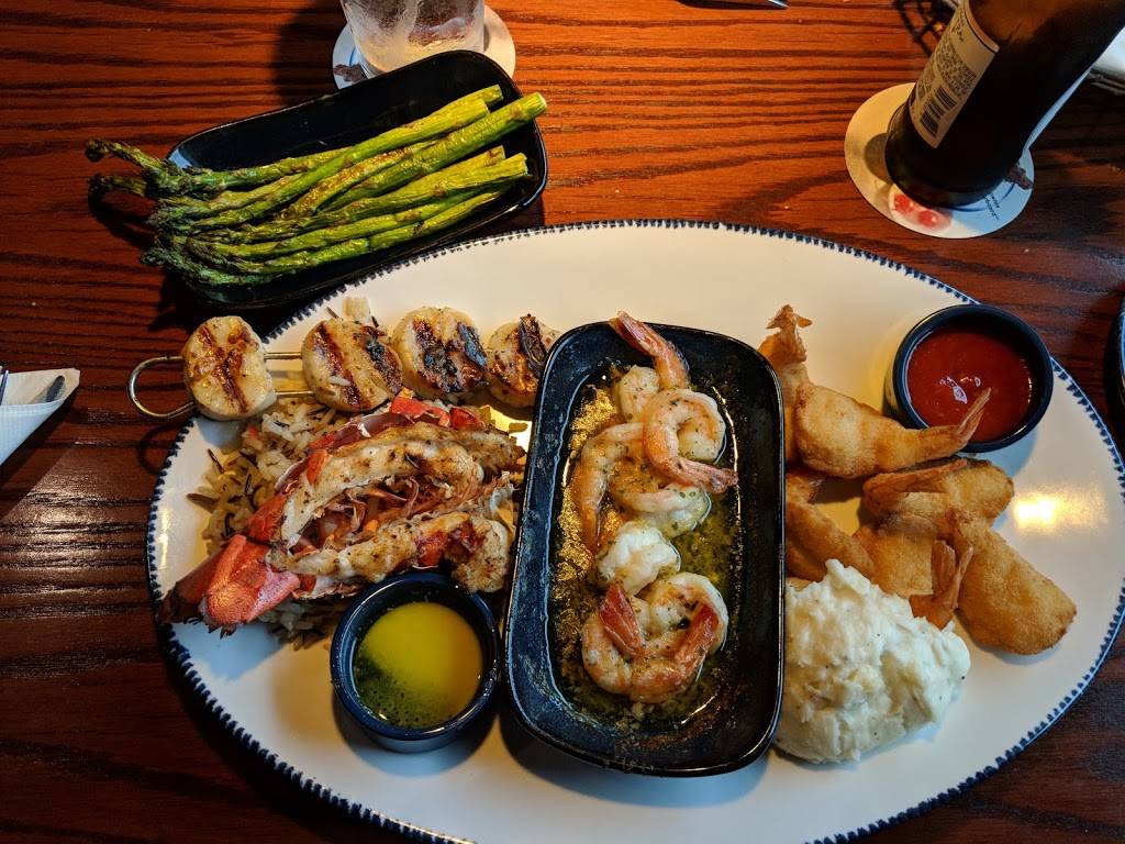 Red Lobster | restaurant | 2000 25th St, Columbus, IN 47201, USA | 8123751733 OR +1 812-375-1733