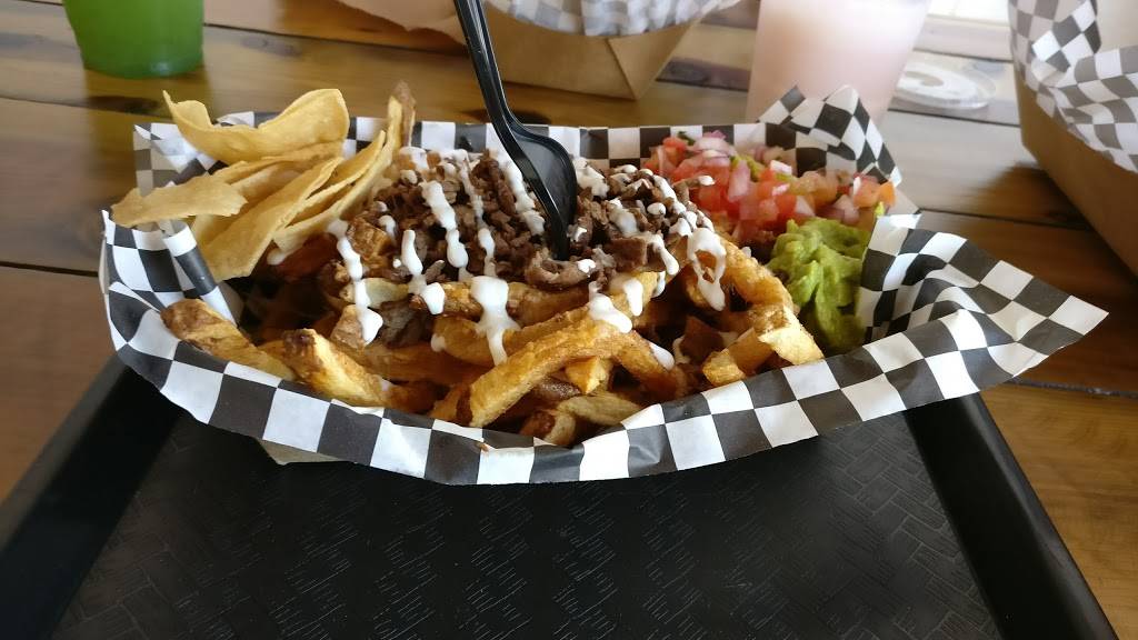 Aguas Way | restaurant | 5248 Long Beach Boulevard, Long Beach, CA 90805, USA | 5627261514 OR +1 562-726-1514