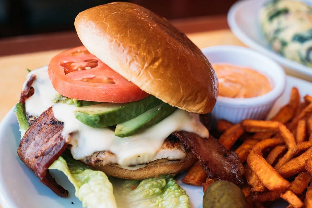 Eggsperience Breakfast & Lunch - Park Ridge | bakery | 90 N Northwest Hwy, Park Ridge, IL 60068, USA | 8479393976 OR +1 847-939-3976