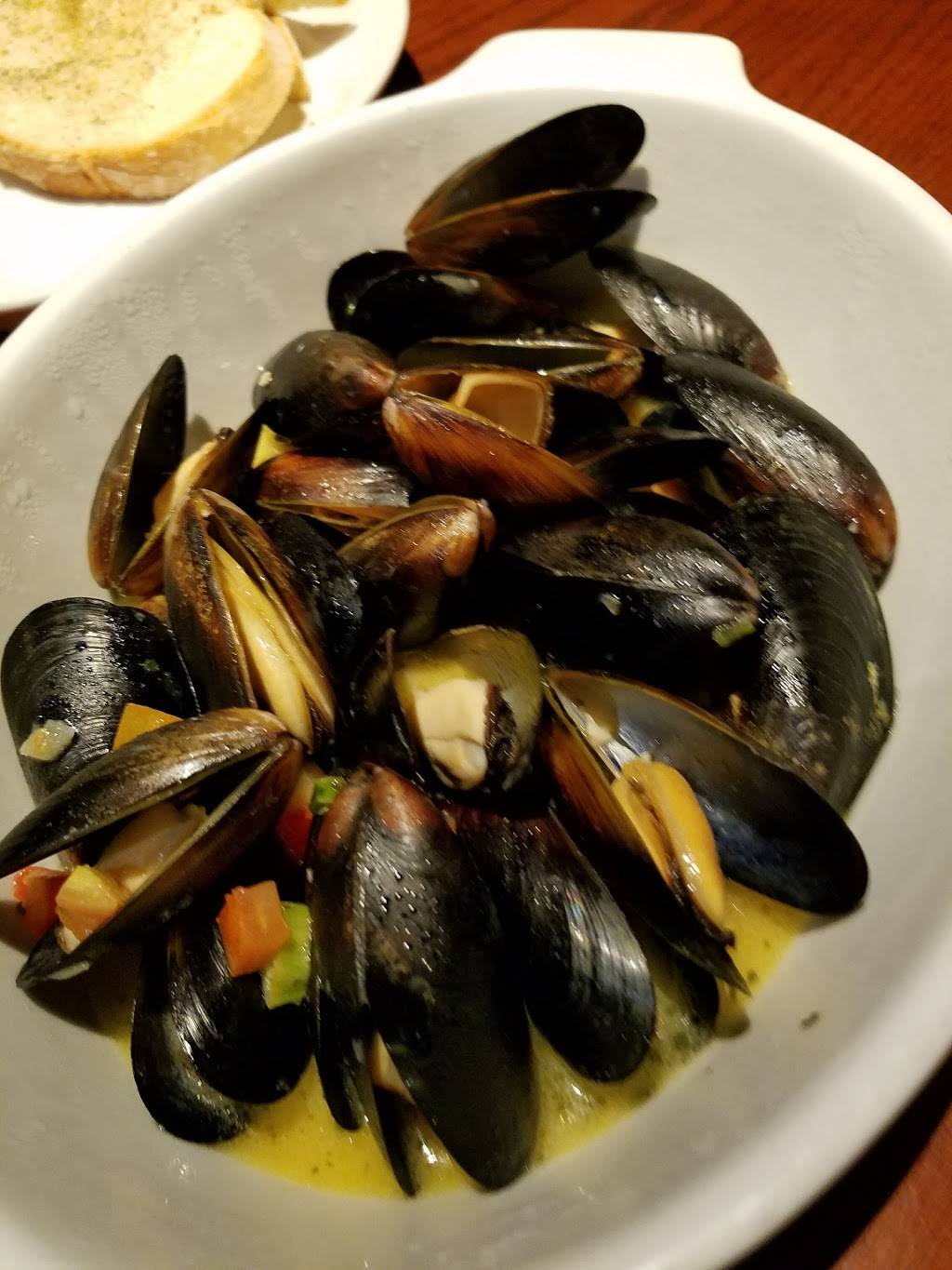 Red Lobster | restaurant | 1500 WSW, TX-323 Loop, Tyler, TX 75701, USA | 9035617760 OR +1 903-561-7760