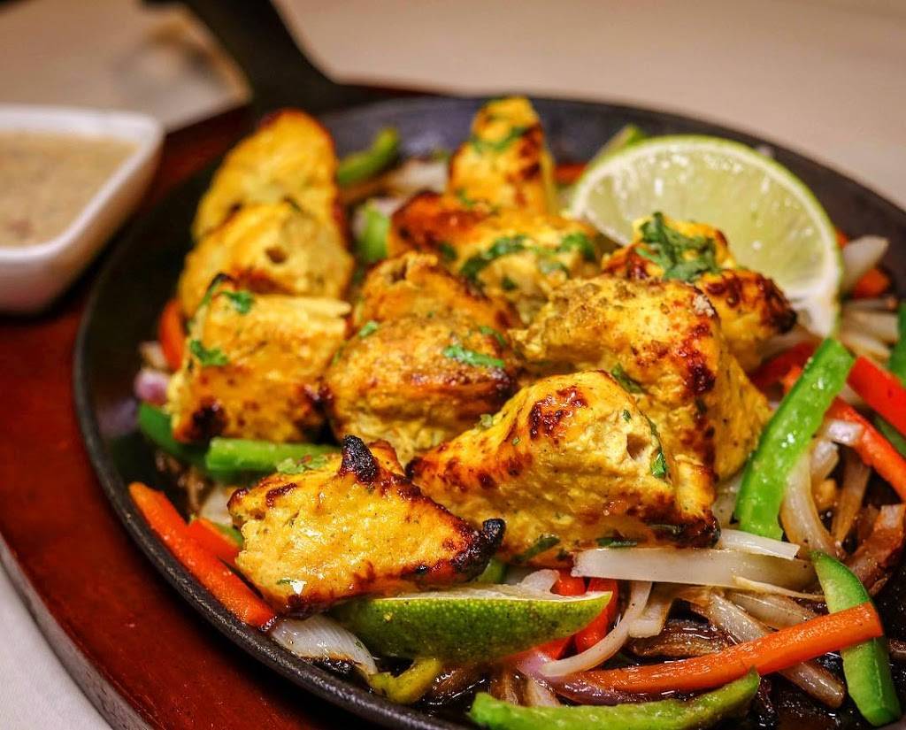 Spice Delight | meal takeaway | 63 Concord Ave, Belmont, MA 02478, USA | 6174847111 OR +1 617-484-7111