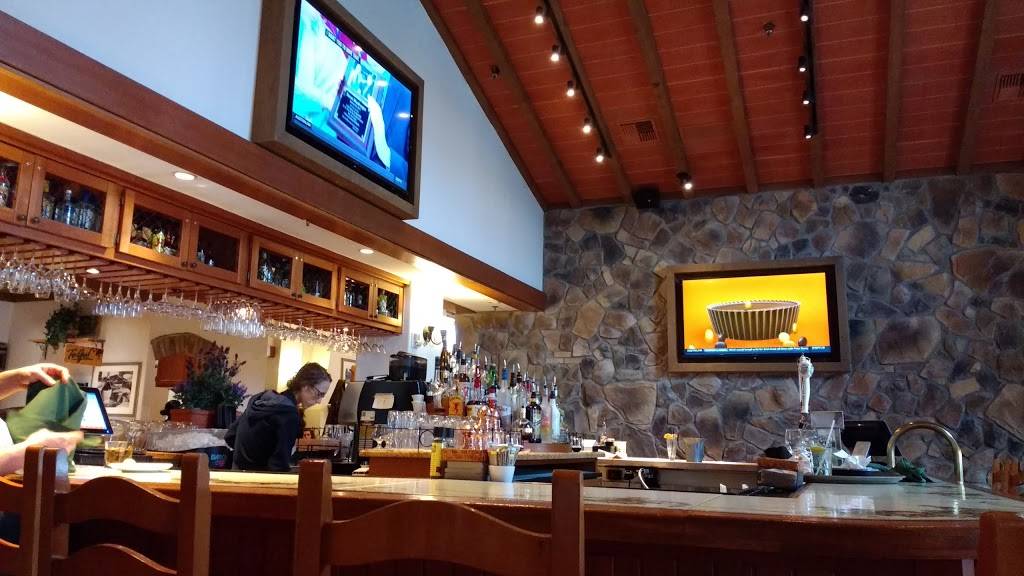 Olive Garden Italian Restaurant | meal takeaway | 1716 PA-228, Cranberry Twp, PA 16066, USA | 7247762622 OR +1 724-776-2622