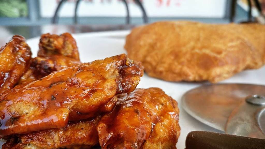 Richmond Hill Italian Pizza House | restaurant | 10909 Yonge St #7, Richmond Hill, ON L4C 3E3, Canada | 9058848400 OR +1 905-884-8400