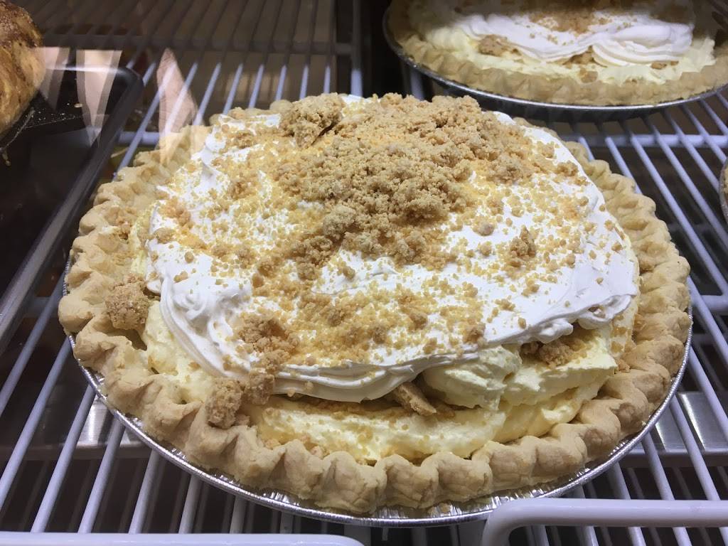 The Wildflour Bakehouse | bakery | 240 Forks of the River Pkwy, Sevierville, TN 37862, USA | 8653651295 OR +1 865-365-1295