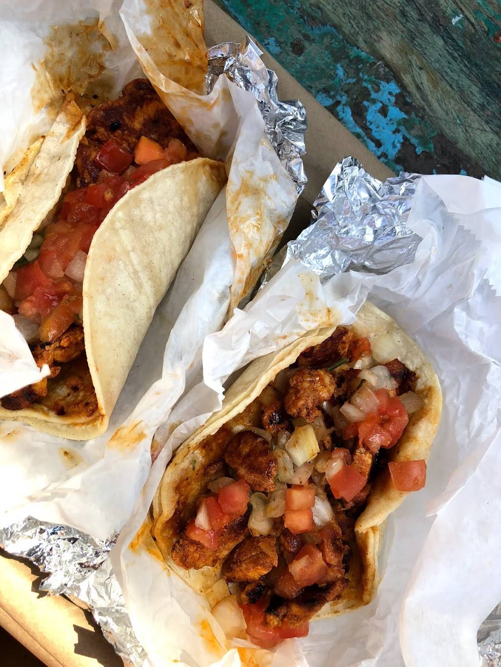 Holy Guacamole | restaurant | 2906 Main St, Santa Monica, CA 90405, USA | 3103144850 OR +1 310-314-4850