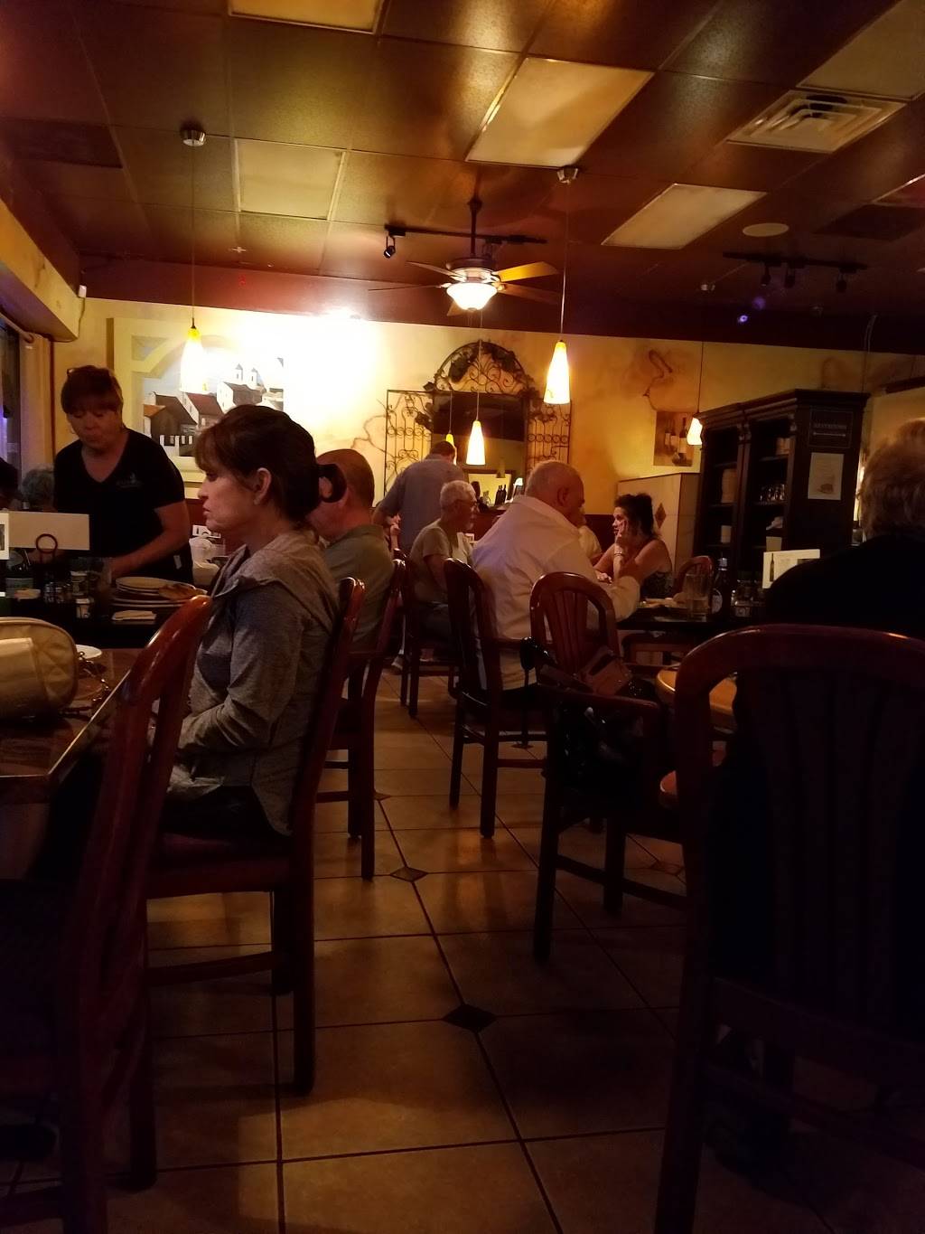 Bella Mia Pizza & Italian Restaurant | restaurant | 5917 Manatee Ave W # 401, Bradenton, FL 34209, USA | 9417618700 OR +1 941-761-8700