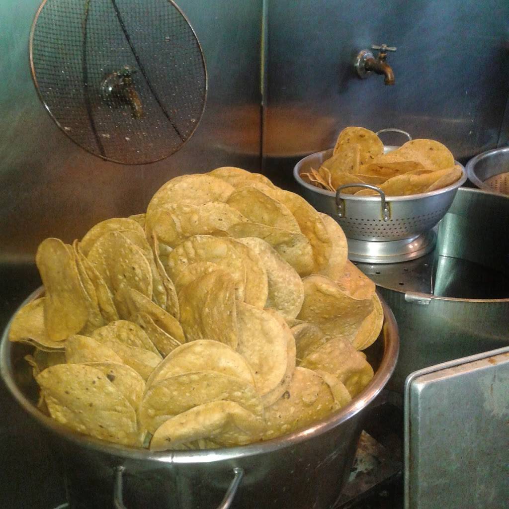 La Favorita Tortilleria | restaurant | 600 N Brannick Ave, Los Angeles, CA 90063, USA | 3232633949 OR +1 323-263-3949