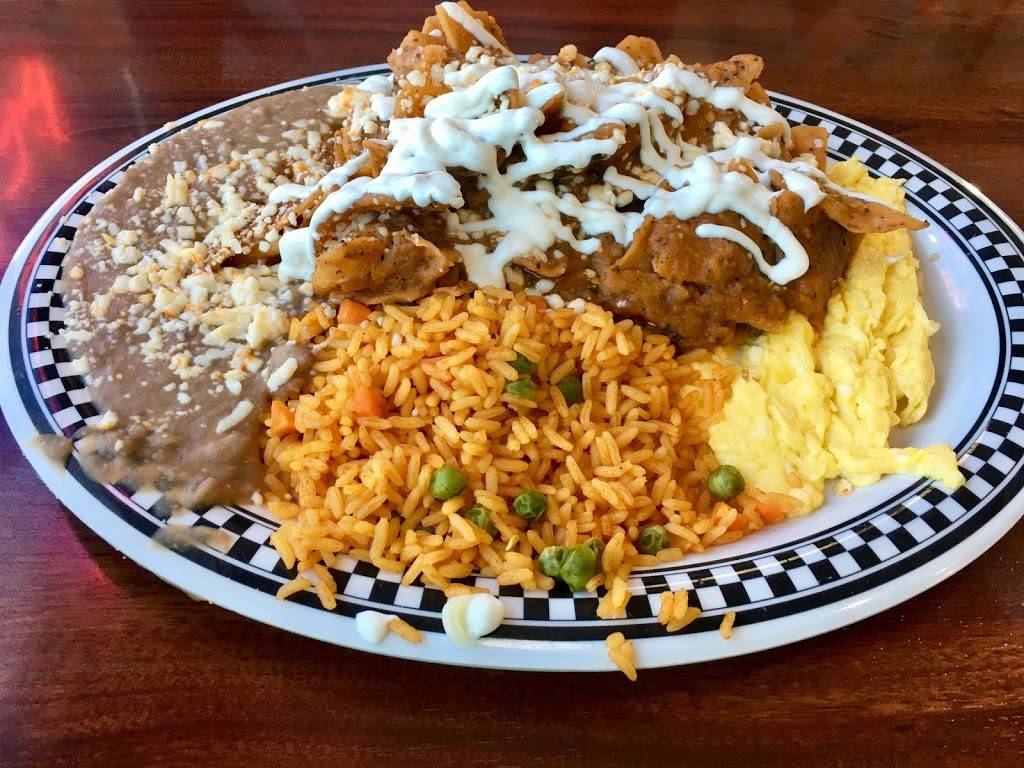 Cozy Corner Restaurant and Pancake House | bakery | 2294 N Milwaukee Ave, Chicago, IL 60647, USA | 7732762215 OR +1 773-276-2215