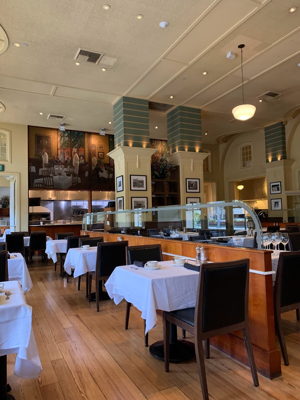 Il Fornaio San Jose | restaurant | 302 S Market St, San Jose, CA 95113, USA | 4082713366 OR +1 408-271-3366