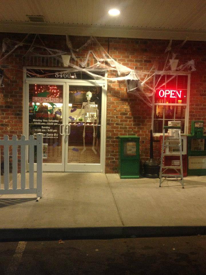 Elizabeth Pizza wentworth | restaurant | 8460 NC-87, Reidsville, NC 27320, USA | 3363489998 OR +1 336-348-9998