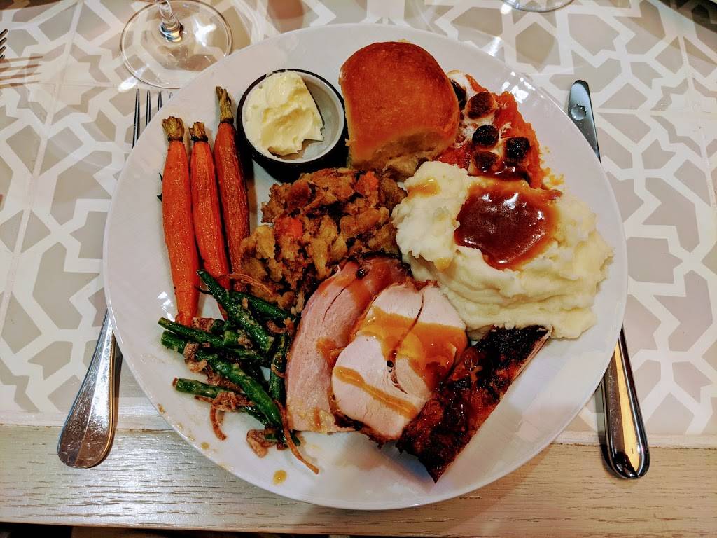 Layla at MacArthur Place | restaurant | 29 E MacArthur St, Sonoma, CA 95476, USA | 7079333191 OR +1 707-933-3191