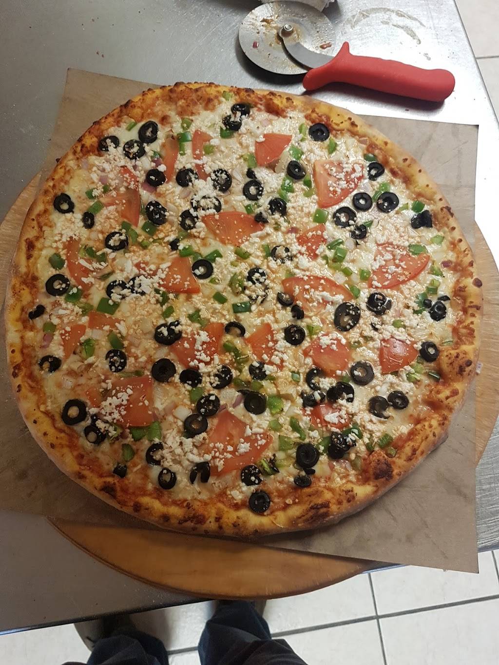 Capri Pizzeria | meal takeaway | 568 Notre Dame St, Belle River, ON N0R 1A0, Canada | 5197282221 OR +1 519-728-2221