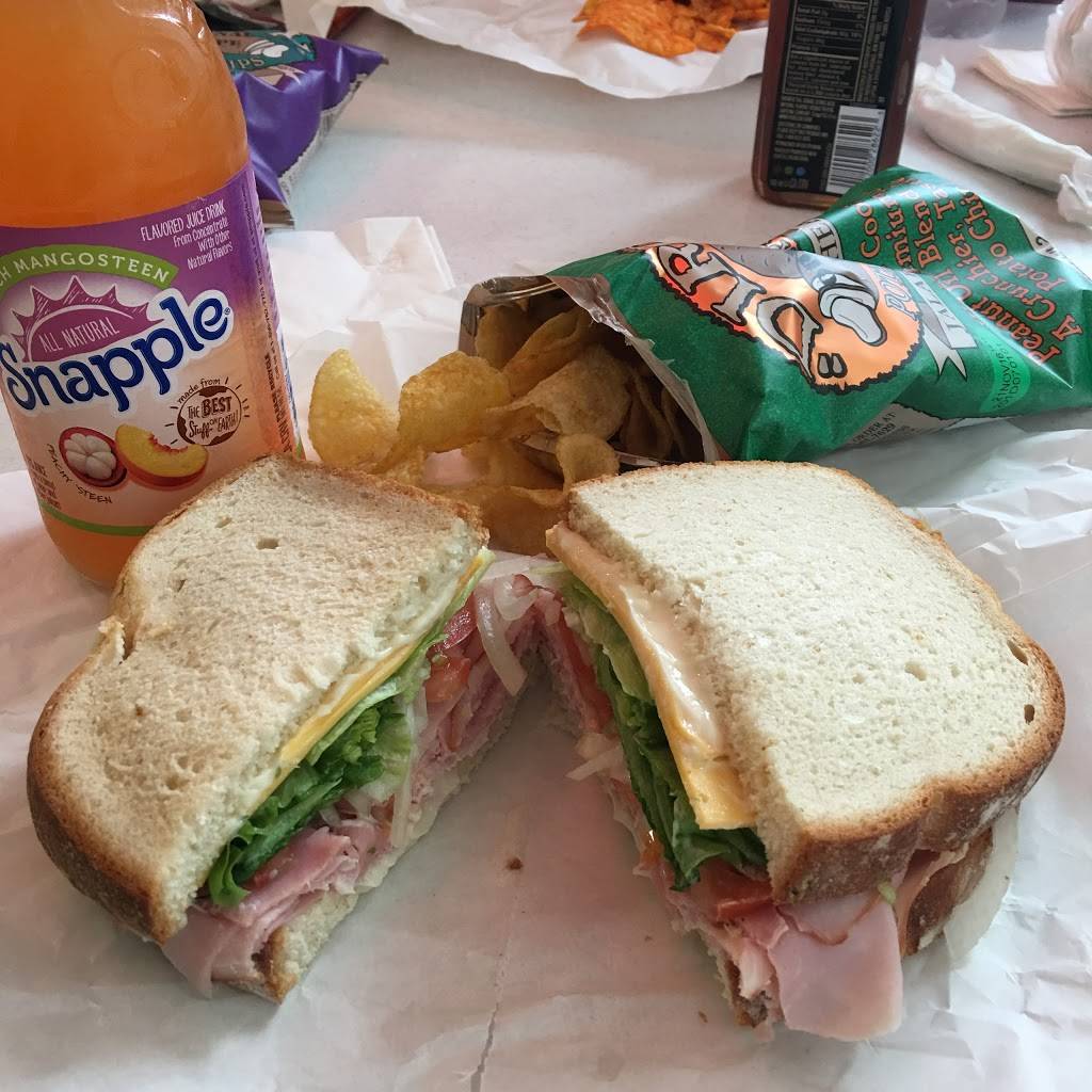 Mouras New York Style Deli | meal takeaway | 9 Court St, Buffalo, NY 14202, USA | 7168562924 OR +1 716-856-2924