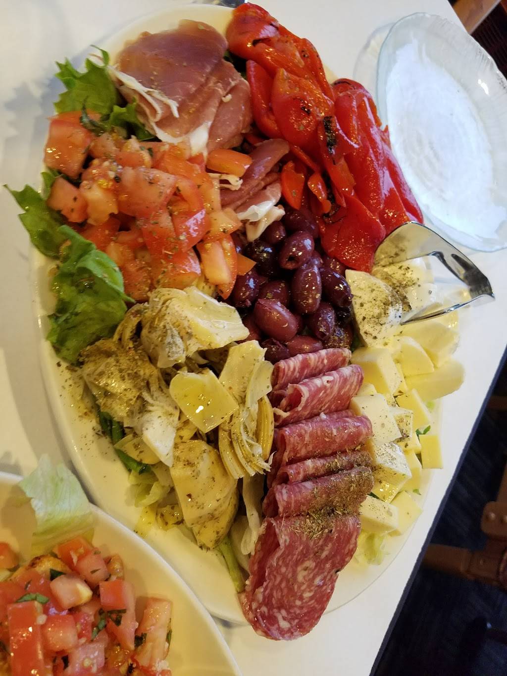 Meadowbrook Country Club Restaurant | restaurant | 2149 N Green Bay Rd, Mt Pleasant, WI 53405, USA | 2628989900 OR +1 262-898-9900