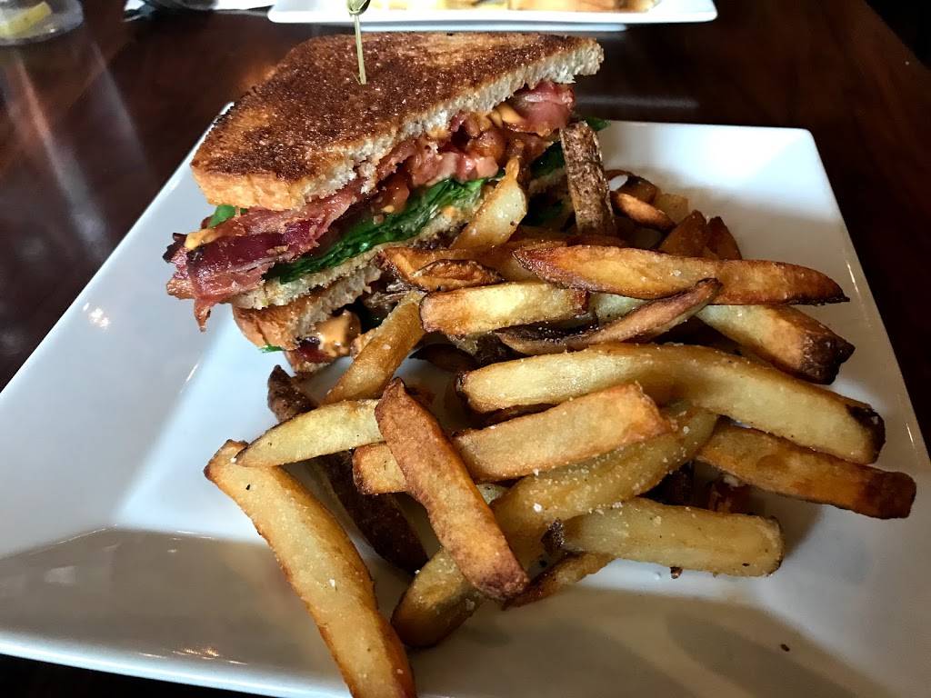 Brick & Barrel | restaurant | 870 Welsh Rd, Maple Glen, PA 19002, USA | 2674624528 OR +1 267-462-4528