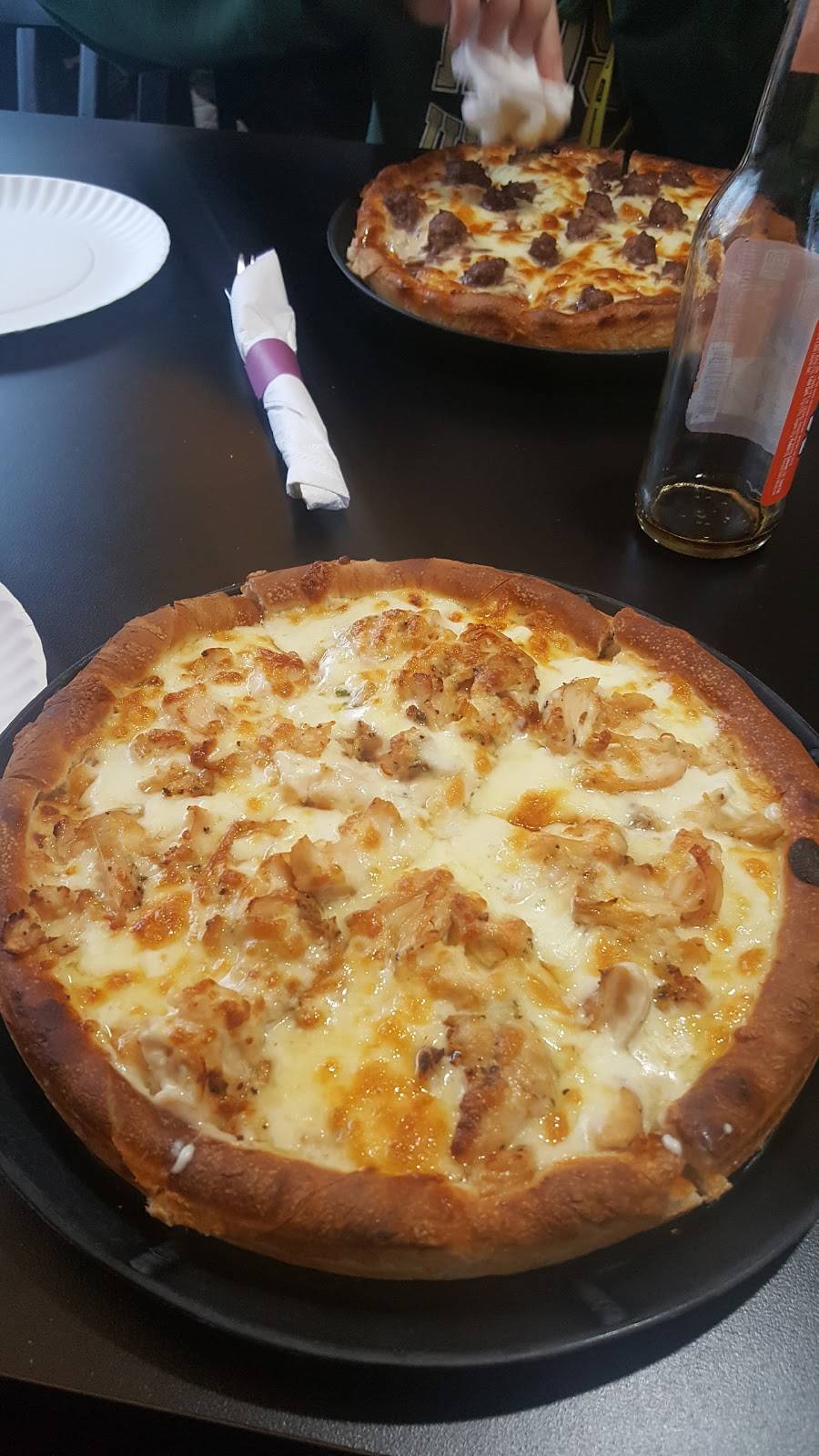 Riverside House of Pizza | restaurant | 4 Free St, Old Town, ME 04468, USA | 2078276600 OR +1 207-827-6600