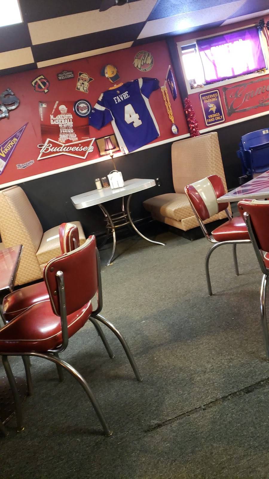 Emmas Pizza | meal delivery | 113 S Lake St, Mora, MN 55051, USA | 3206799229 OR +1 320-679-9229