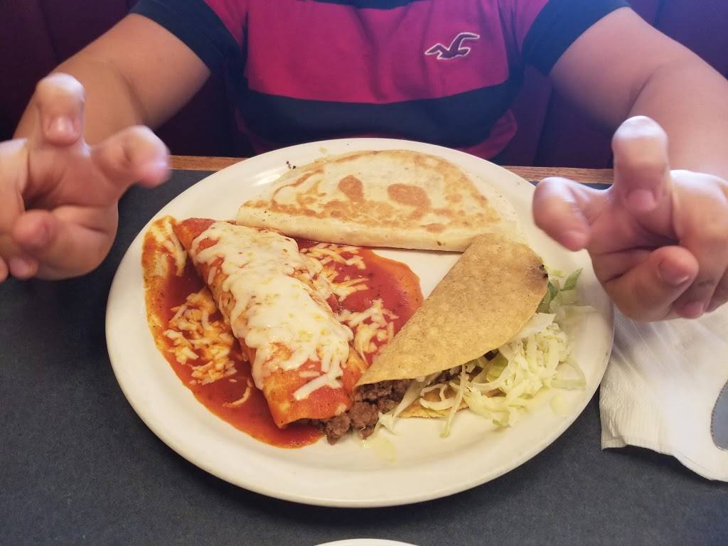 El Campesino | restaurant | 10735 Ravenna Rd, Twinsburg, OH 44087, USA | 3304052897 OR +1 330-405-2897