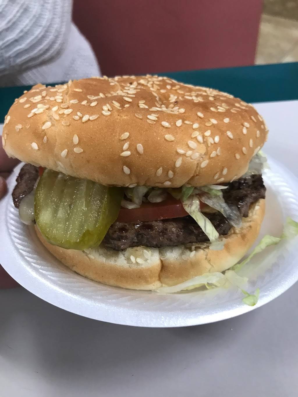 Hyrum Chevron | restaurant | 35 N 800 E, Hyrum, UT 84319, USA | 4352456018 OR +1 435-245-6018