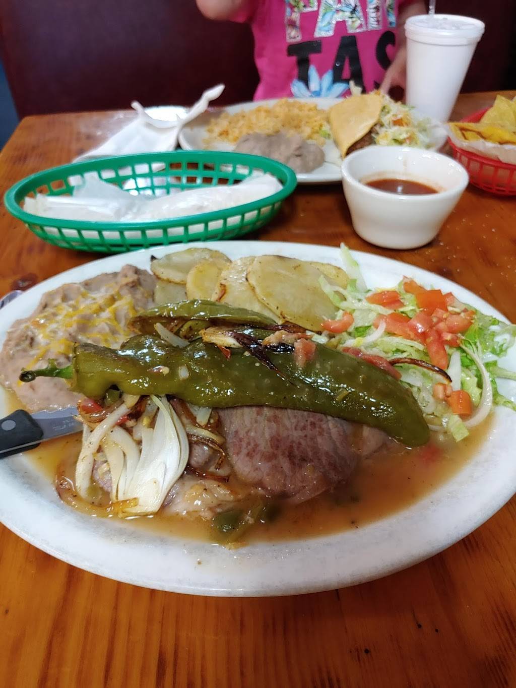 El Sabor Jerezano | restaurant | 10639 Melody Dr, Northglenn, CO 80234, USA | 3034507960 OR +1 303-450-7960