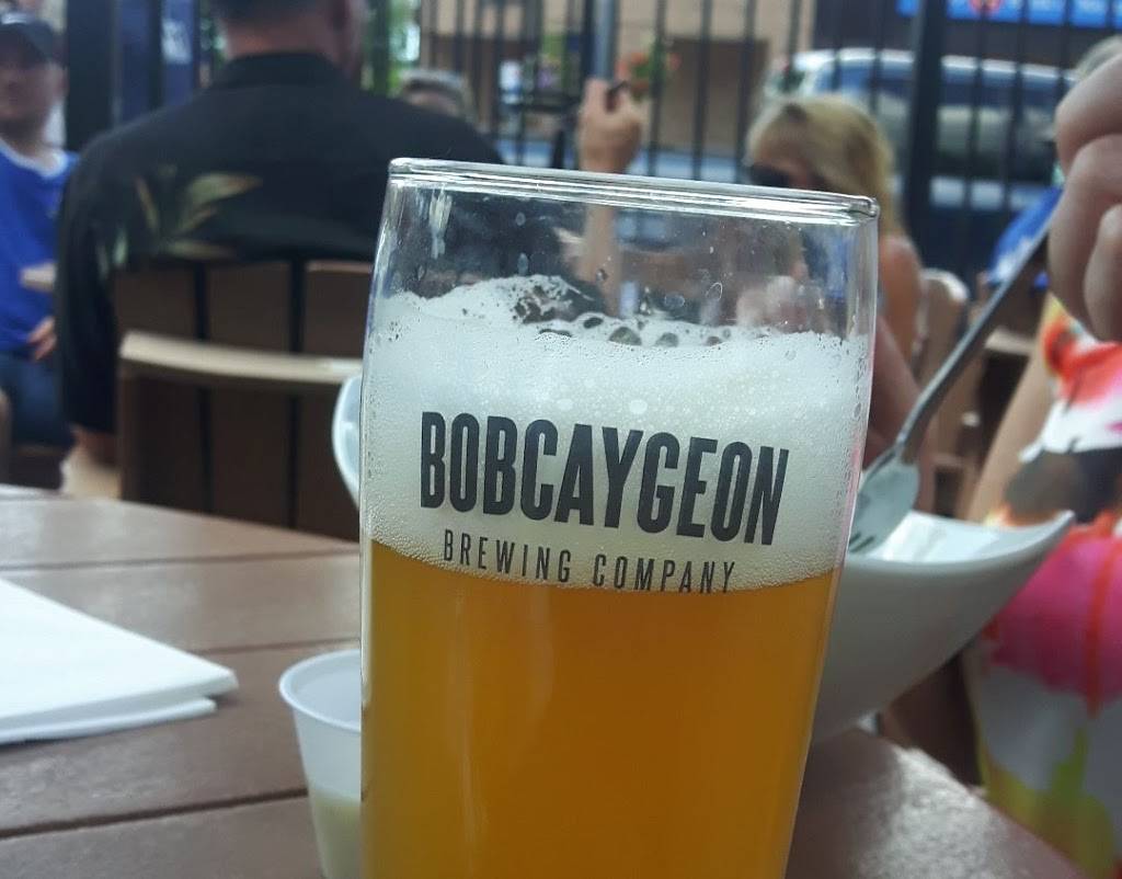 72 Bolton Sports Cafe | restaurant | 72 Bolton St, Bobcaygeon, ON K0M 1A0, Canada | 7057382900 OR +1 705-738-2900