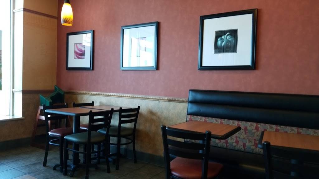 Subway Restaurants | restaurant | 3067 W 159th St, Markham, IL 60428, USA | 7083318810 OR +1 708-331-8810