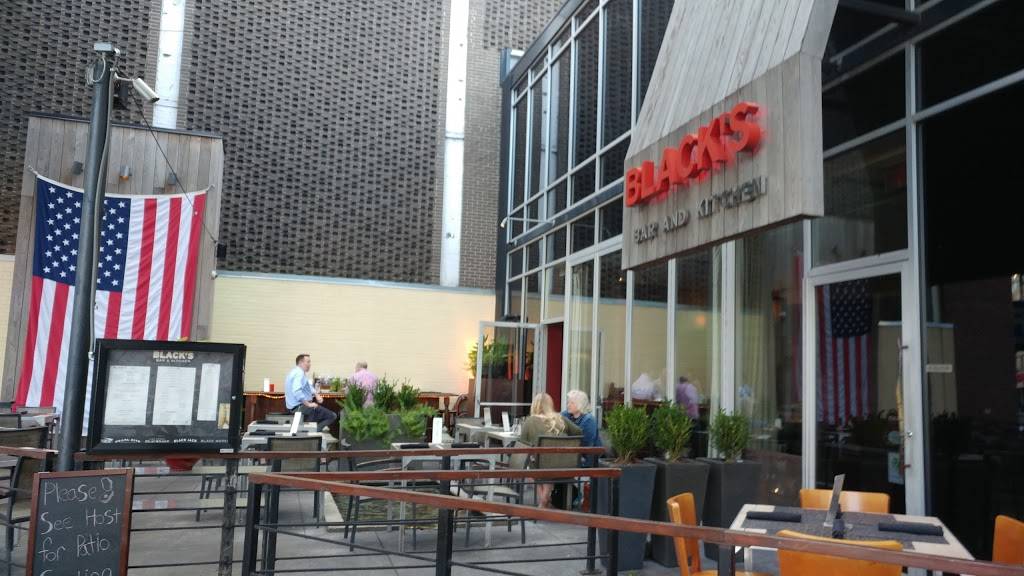Blacks Bar & Kitchen | restaurant | 7750 Woodmont Ave, Bethesda, MD 20814, USA | 3016525525 OR +1 301-652-5525