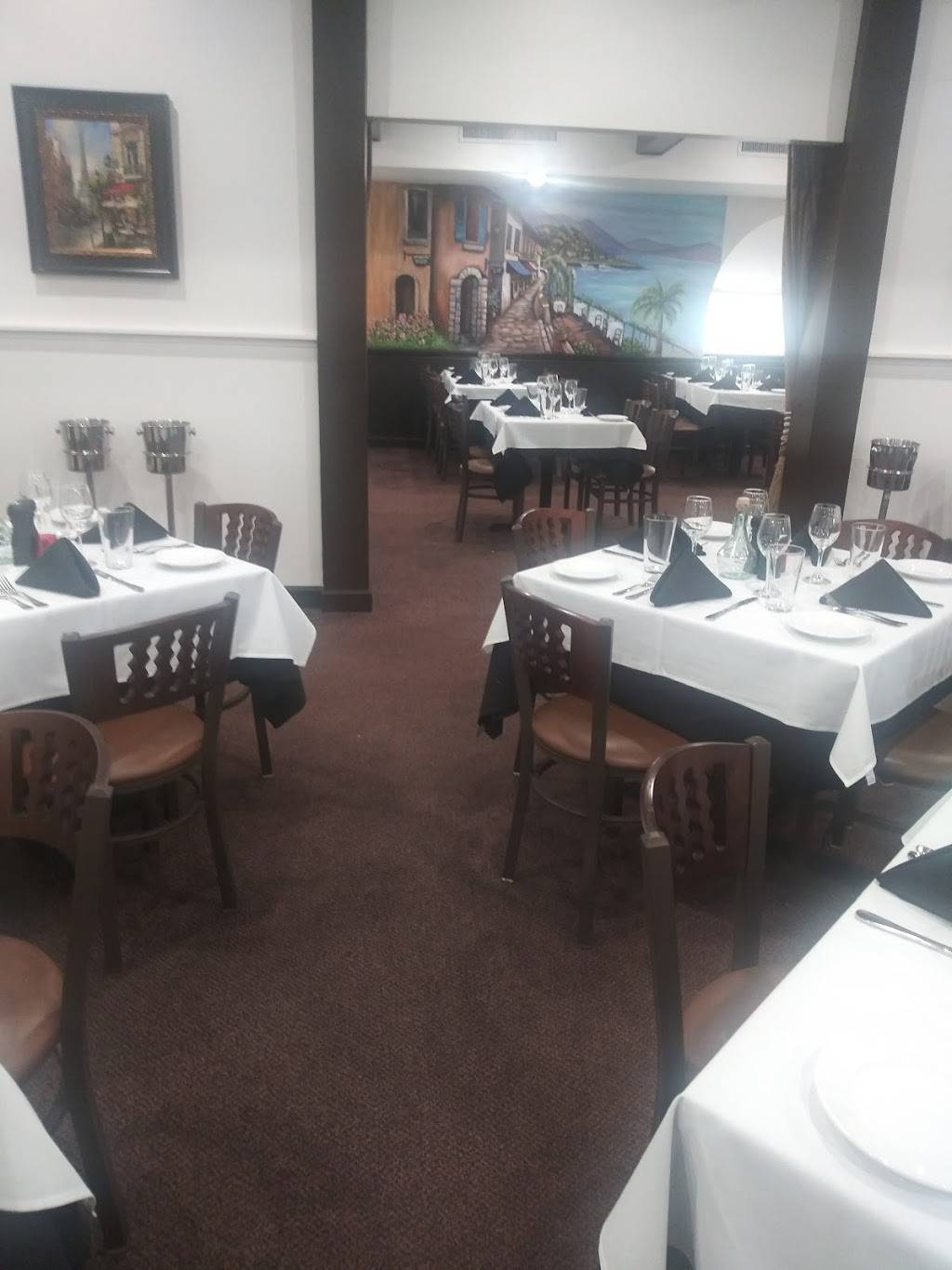 Avanzare Italian Restaurant | restaurant | Lombard, IL, USA | 6303177076 OR +1 630-317-7076