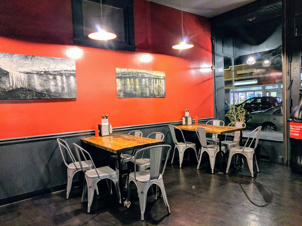 Crave | restaurant | 217 Western Ave, Albany, NY 12203, USA | 5186506463 OR +1 518-650-6463