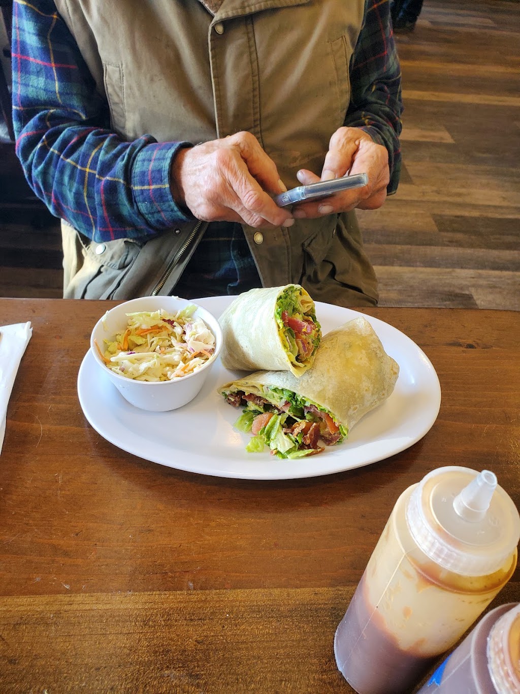 Stubby’s Breakfast and BBQ | restaurant | 1020 Northside Dr Ste A, Cool, CA 95614, USA | 5309060680 OR +1 530-906-0680