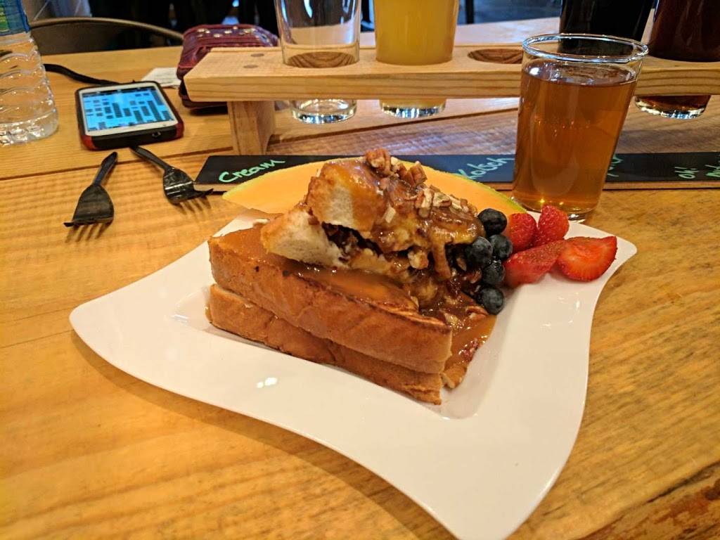 Tradition Brewing Company | restaurant | 700 Thimble Shoals Blvd, Newport News, VA 23606, USA | 7575929393 OR +1 757-592-9393