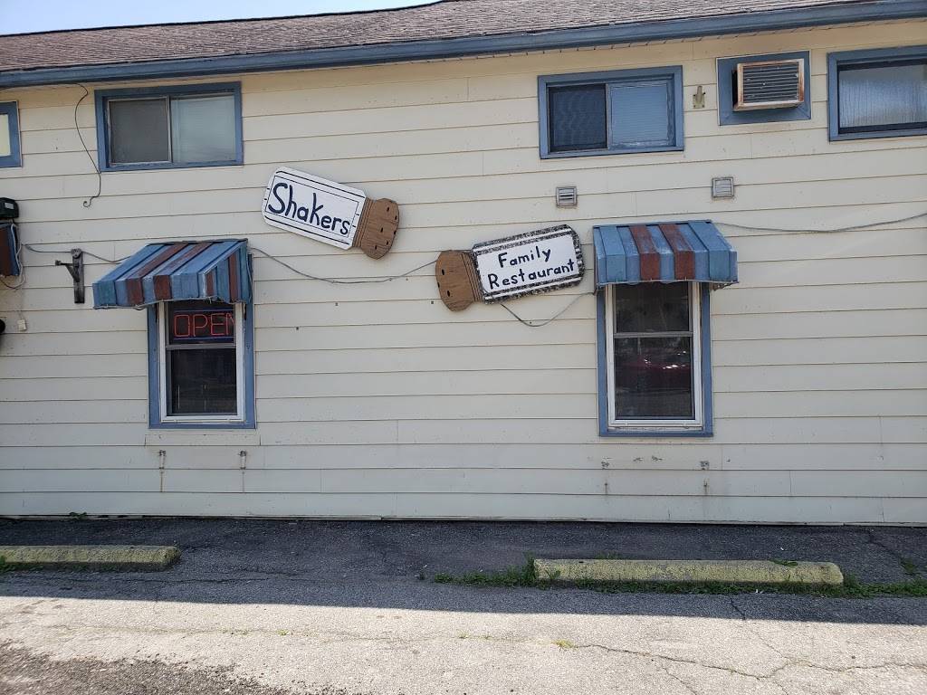 Shakers Family Restaurant | restaurant | 63 Albert St E, Plattsville, ON N0J 1S0, Canada | 5196846813 OR +1 519-684-6813